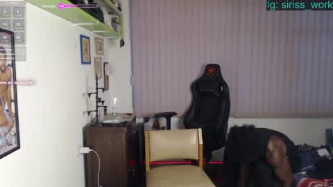 siriss_boyrag online show from April 22, 2026, 10:55 pm