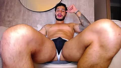 Call me papi online show from January 16, 2025, 3:45 am