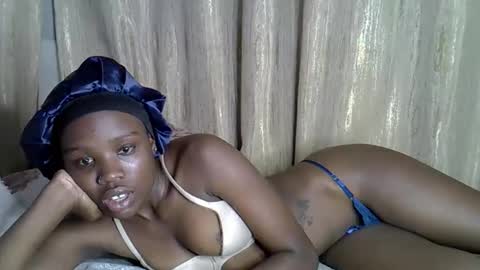 shannie online show from November 3, 2025, 7:26 pm