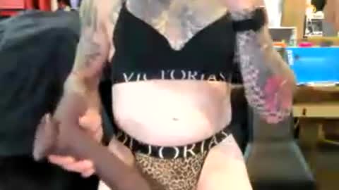 Snapshot of sissyarianna21 chatting on August 1, 2026, 1:49 am sissyarianna21 online show from August 1, 2026, 1:49 am