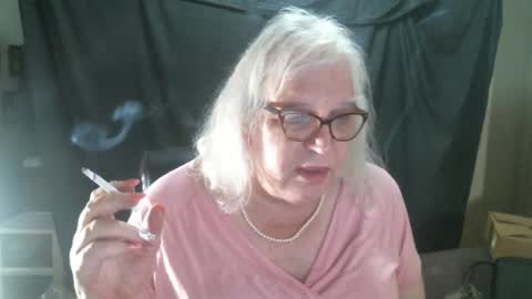 Snapshot of sissydianetx chatting on March 3, 2025, 12:26 am Sissy Diane online show from March 3, 2025, 12:26 am