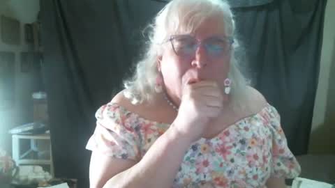 Snapshot of sissydianetx chatting on November 9, 2025, 1:42 pm Sissy Diane online show from November 9, 2025, 1:42 pm