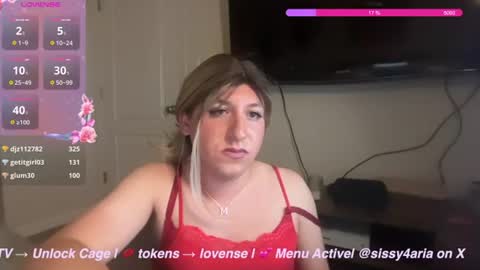 Snapshot of sissymaddieee chatting on July 11, 2026, 3:42 am sissymaddieee online show from July 11, 2026, 3:42 am
