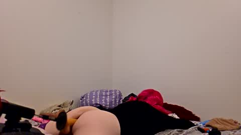 sissysluttt3277 online show from July 21, 2026, 9:22 am