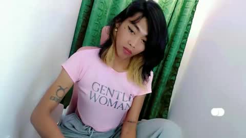 Snapshot of sizka_ford chatting on October 4, 2025, 10:30 pm Sizka online show from October 4, 2025, 10:30 pm