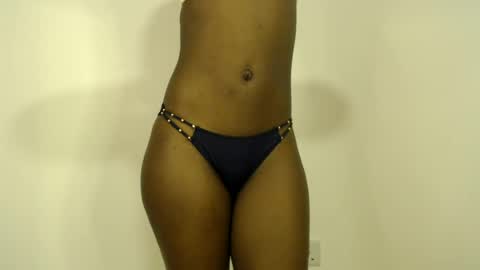 Snapshot of sizzly_ass chatting on July 25, 2026, 12:03 pm sizzly_ass online show from July 25, 2026, 12:03 pm