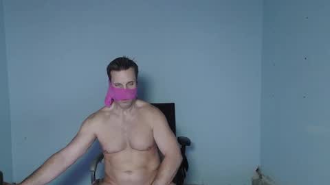 Snapshot of sizzzlenomics chatting on January 1, 2025, 12:21 am SIZZZLENOMICS online show from January 1, 2025, 12:21 am