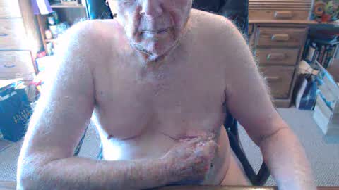 sjbottomboi online show from January 7, 2025, 7:28 pm