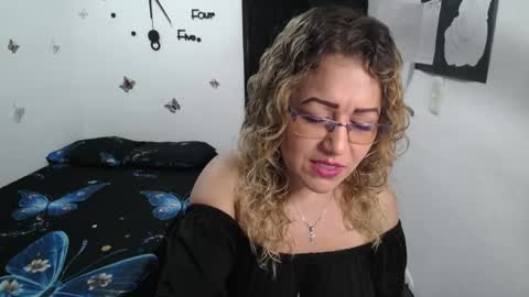 SKARLETH online show from May 7, 2026, 4:40 am