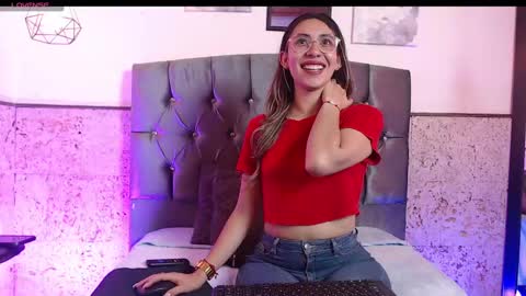 Snapshot of skarleth_xxxx chatting on December 17, 2024, 4:34 am Elizabeth online show from December 17, 2024, 4:34 am