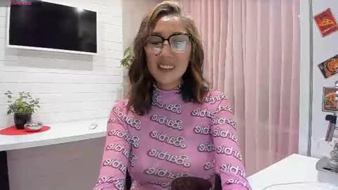 Snapshot of skarlettforeve chatting on July 4, 2026, 10:38 pm skarlett online show from July 4, 2026, 10:38 pm