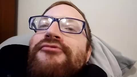 Snapshot of skeetonfeet chatting on December 27, 2024, 2:36 am Scotty online show from December 27, 2024, 2:36 am