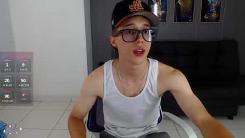 Snapshot of skinny_bigcock20 chatting on May 16, 2026, 6:17 pm skinny_bigcock20 online show from May 16, 2026, 6:17 pm
