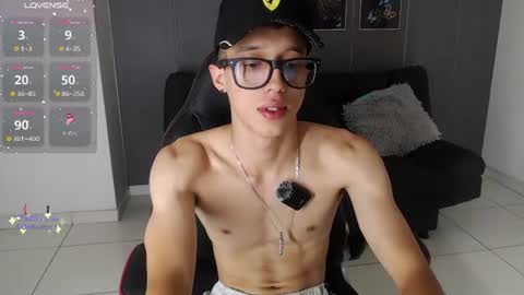Snapshot of skinny_bigcock20 chatting on June 26, 2026, 8:46 pm skinny_bigcock20 online show from June 26, 2026, 8:46 pm