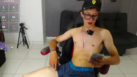 Snapshot of skinny_bigcock20 chatting on July 16, 2026, 11:33 pm skinny_bigcock20 online show from July 16, 2026, 11:33 pm