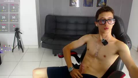 Snapshot of skinny_bigcock20 chatting on July 21, 2026, 10:56 pm skinny_bigcock20 online show from July 21, 2026, 10:56 pm