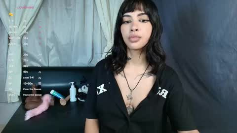 Emily Rojas online show from May 5, 2026, 8:39 pm