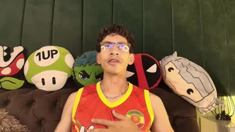 skinny jean  online show from February 23, 2026, 8:17 pm