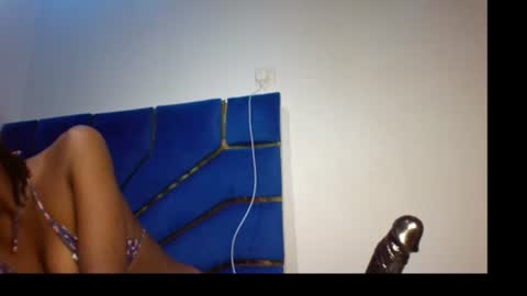 Snapshot of skinnyasssexyboobs chatting on June 17, 2026, 8:17 am skinnyasssexyboobs online show from June 17, 2026, 8:17 am