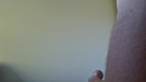 skinnyb24 online show from April 30, 2026, 7:04 am