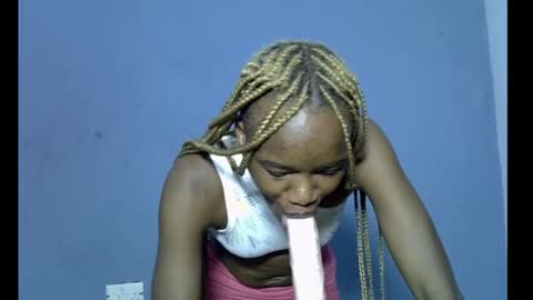 Snapshot of skinnybeauty1 chatting on March 30, 2026, 6:31 pm Linda independent model online show from March 30, 2026, 6:31 pm