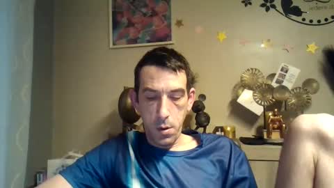 Snapshot of skinnybigcock2 chatting on January 5, 2025, 8:00 am SkinnyBigCock2 online show from January 5, 2025, 8:00 am