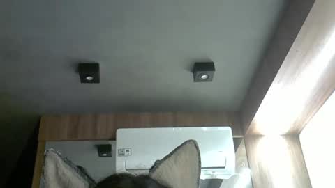 skinnykittencam online show from October 1, 2025, 3:12 am