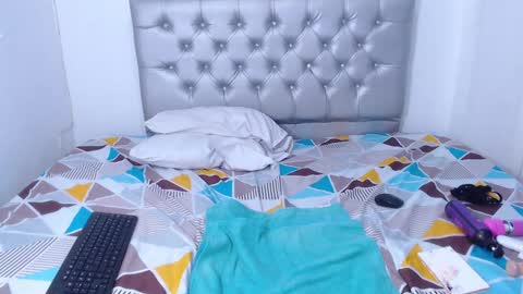 Alexa  online show from February 7, 2025, 6:14 am