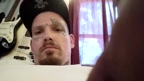 Skinz038 online show from April 18, 2026, 4:11 pm