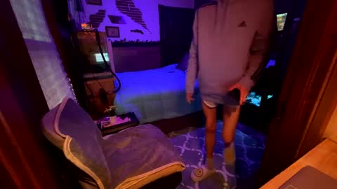 Skittles online show from January 9, 2025, 2:07 pm