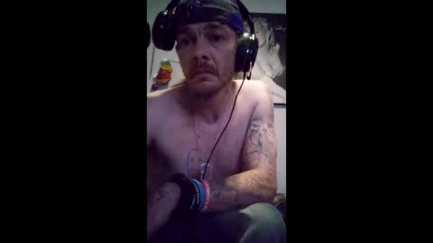 skitzothaklown86 online show from May 14, 2026, 9:05 am