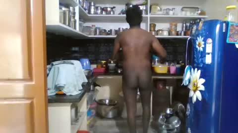 Indianslut1431 online show from July 17, 2026, 7:37 am