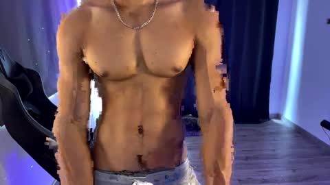 Liam Vokov online show from March 4, 2025, 2:32 pm