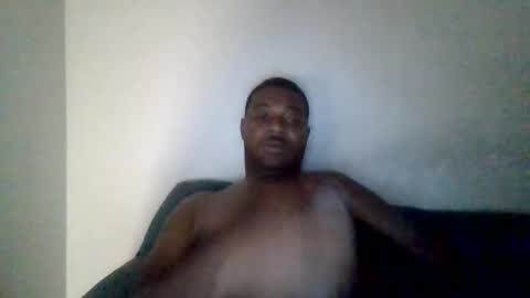 Snapshot of skulldaddy1 chatting on September 12, 2025, 11:59 pm skulldaddy1 online show from September 12, 2025, 11:59 pm