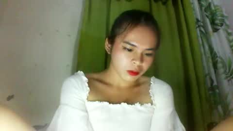 Snapshot of sky_andrea chatting on October 22, 2025, 8:30 pm Mj online show from October 22, 2025, 8:30 pm