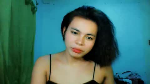 Snapshot of sky_andrea chatting on November 30, 2025, 3:21 am Mj online show from November 30, 2025, 3:21 am