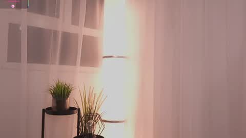 Snapshot of sky_dkt chatting on June 13, 2026, 12:30 am Sky online show from June 13, 2026, 12:30 am