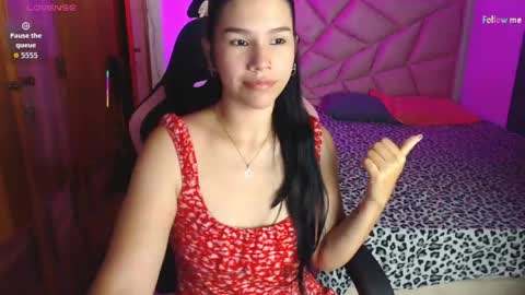 Snapshot of sky_lover_ chatting on May 27, 2026, 8:55 am Sky online show from May 27, 2026, 8:55 am
