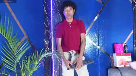 Snapshot of sky_walkerss chatting on June 13, 2026, 3:54 pm sky_walkerss online show from June 13, 2026, 3:54 pm