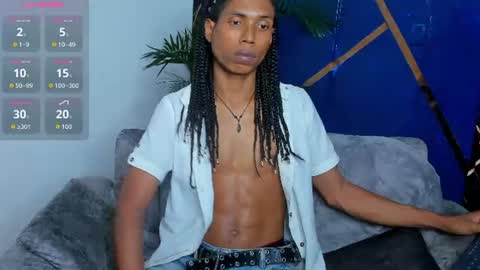 Snapshot of sky_walkerss chatting on July 13, 2026, 8:00 pm sky_walkerss online show from July 13, 2026, 8:00 pm