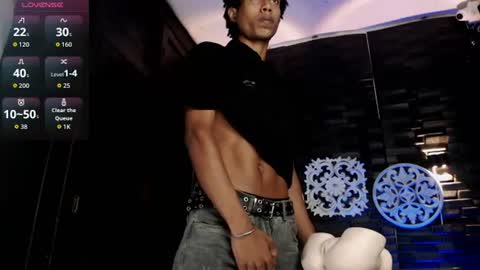 Snapshot of sky_walkerss chatting on August 3, 2026, 3:16 am sky_walkerss online show from August 3, 2026, 3:16 am