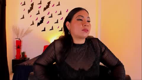 skydarkblue online show from November 22, 2025, 4:00 am