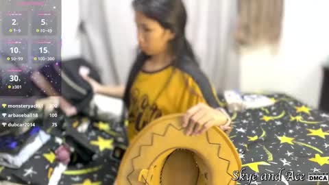 Skye and Ace online show from October 3, 2025, 12:57 pm