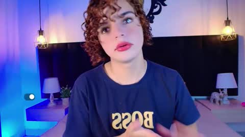 Snapshot of skyee_angel chatting on March 27, 2026, 7:57 pm Angel online show from March 27, 2026, 7:57 pm