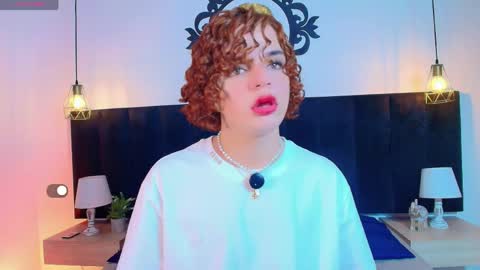 Snapshot of skyee_angel chatting on April 17, 2026, 8:01 pm Angel online show from April 17, 2026, 8:01 pm