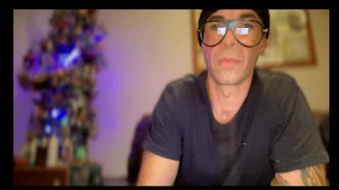 IAN HARD online show from June 6, 2026, 4:33 pm