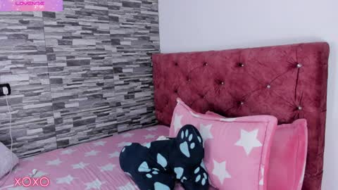 Snapshot of skyhotgirl chatting on January 28, 2025, 6:28 pm Sky online show from January 28, 2025, 6:28 pm