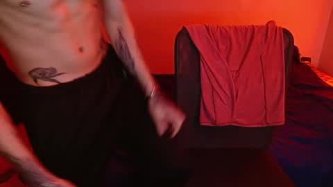 Snapshot of skykar chatting on February 13, 2025, 4:11 am reep online show from February 13, 2025, 4:11 am