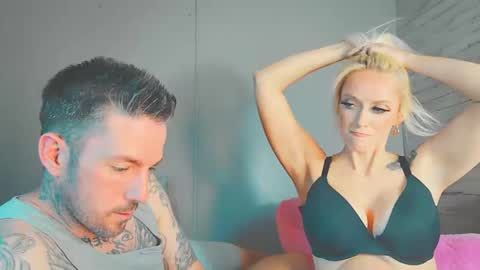 Snapshot of skylarrgrey chatting on May 13, 2026, 2:42 am SkylarGrey online show from May 13, 2026, 2:42 am