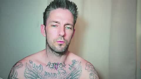 Snapshot of skylarrgrey chatting on May 28, 2026, 1:19 pm SkylarGrey online show from May 28, 2026, 1:19 pm